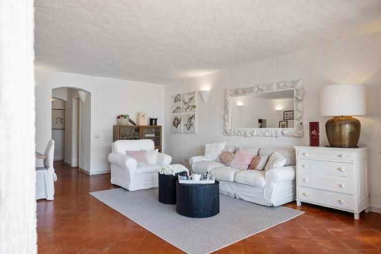 Mediterranean Jewel - Panoramic Porto Cervo Apt - Bed and Breakfast Porto Cervo