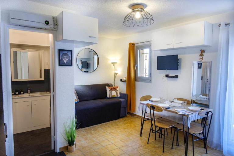 Studio with balcony 50 m from the beach - Ferienwohnung Sainte-Maxime