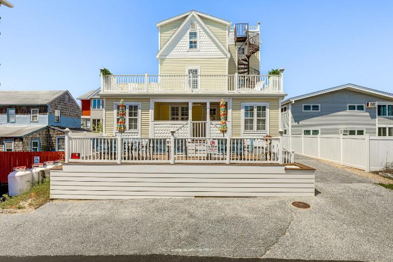 Steps to Shore: Newly Renovated Dewey Beach Home! - Ferienwohnung Dewey Beach