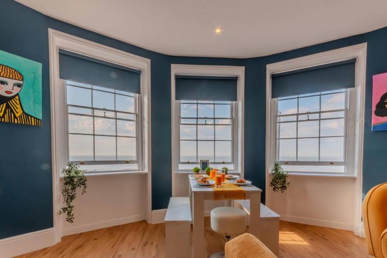 Stunning Sea View Georgian Retreat by Adliv - B&B Margate