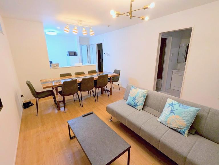 Rect YOFUKE - B&B Nago