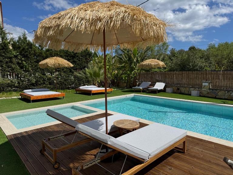 NikLuDin suites & studios - B&B Laganás