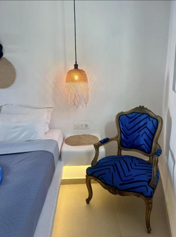 Rembelos Santorini - B&B Perissa