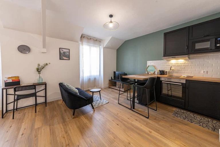Coquelin - Joli appartement rénové - B&B Rennes