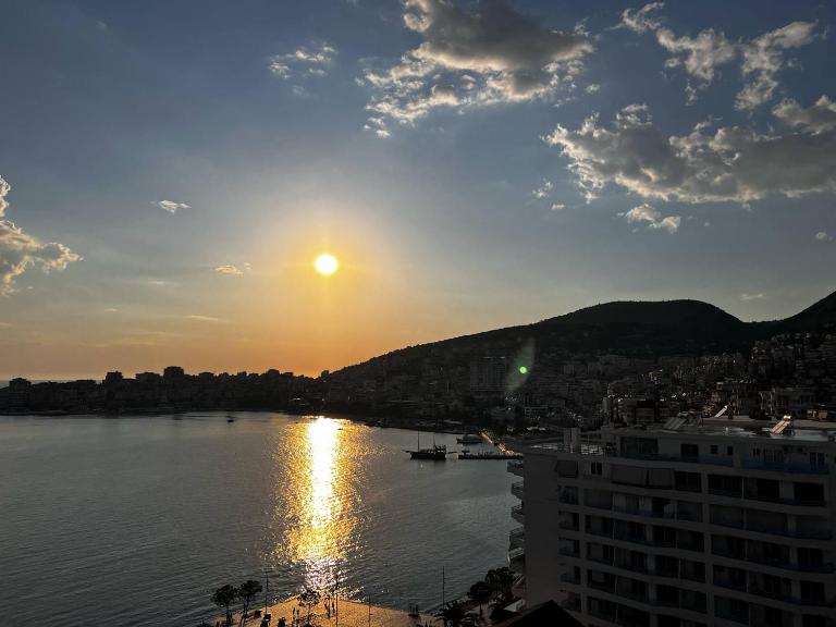 Dajana Apartments - B&B Saranda
