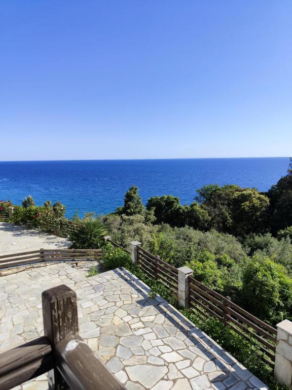 GiAnna's Pelion Blue Escape by ΜΡS - Bed and Breakfast Ágios Dimítrios