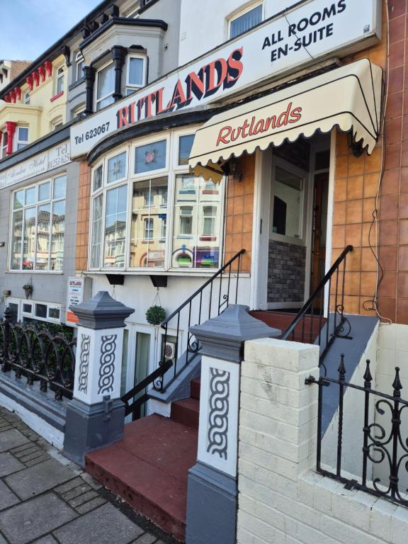 The Rutlands - Bed and Breakfast Blackpool