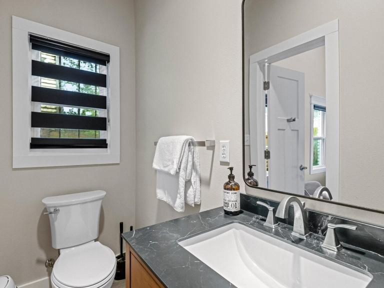 The Banker's Butler's Retreat - B&B Bartlesville