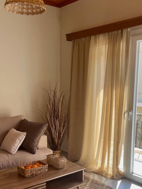 Louloudi Apartment - Bed and Breakfast Tsilivi