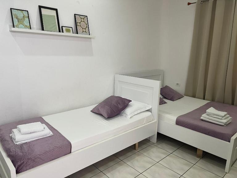 Spile Rooms Lukas - Bed and Breakfast Himarë