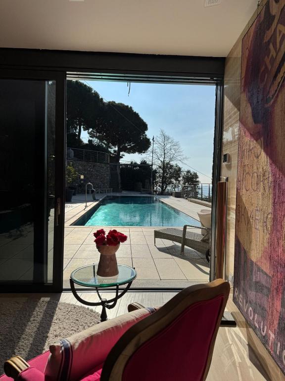 Villalino Tre Palme, Pool, 2 Schlafzimmer, 2 Bäder, Pool, Terrasse, Outdoor Fitness - B&B Alassio