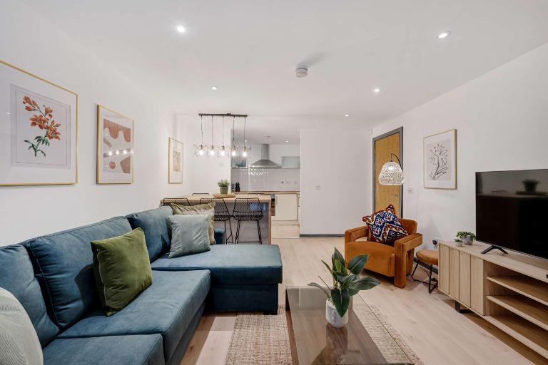 Baltic Apt II - City Centre with Parking, Sleeps 6 - Ferienwohnung Liverpool
