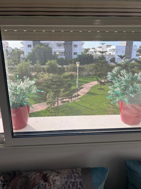 Perla Saidia, Appartement F2, Idéal pour une famille, Plage à 5min à pied, Piscine en travaux - Ferienwohnung Saidia