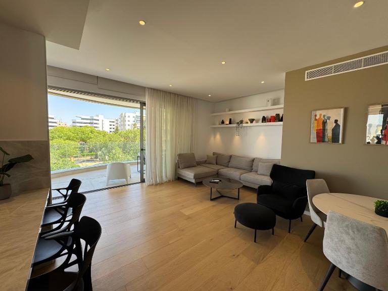 WealthyStays Parkside Residence - B&B Nicosia
