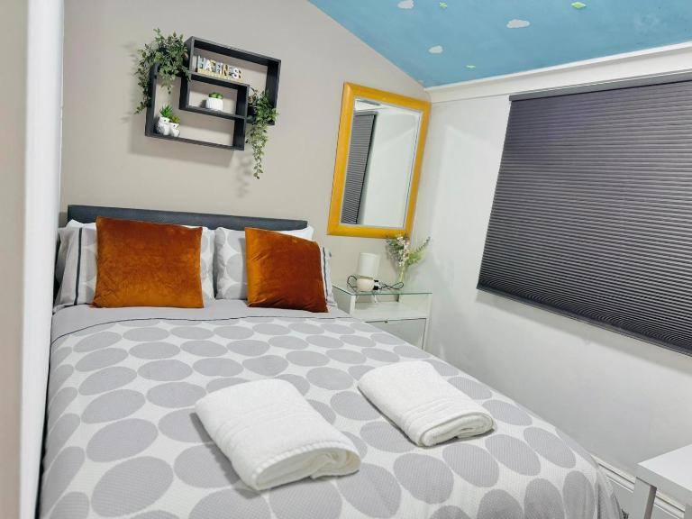 Room 2 Shared House in Bootle - Ferienwohnung Litherland