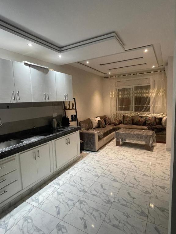 Appartement climatisé avec balcon proche plage - Chambres d'hôtes Saidia