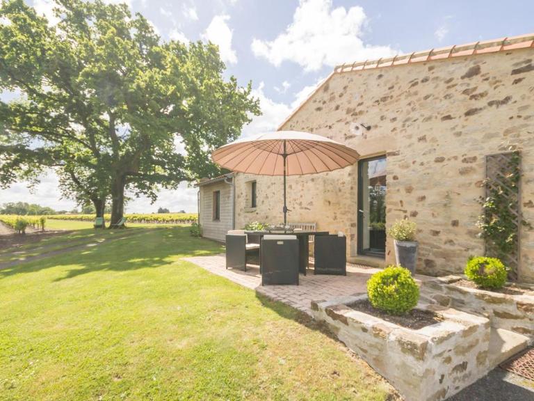 Gîte de charme avec piscine chauffée et WiFi - 2 chambres - FR-1-306-803 - Chambres d'hôtes Château-Thébaud
