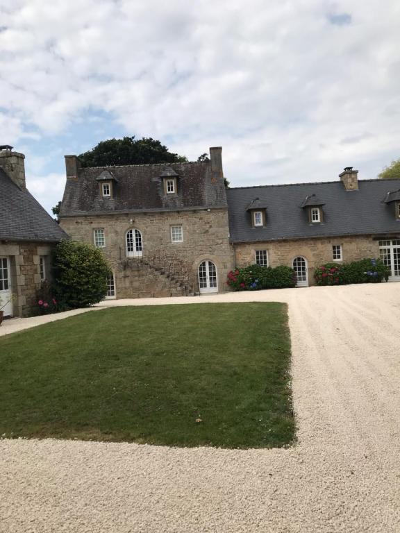 Chambres d'hôtes à Keraudy - Bed and Breakfast Ploumilliau