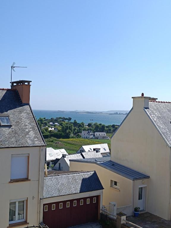 Maison plages & centre à pieds - proche GR34 - B&B Saint-Pol-de-Léon