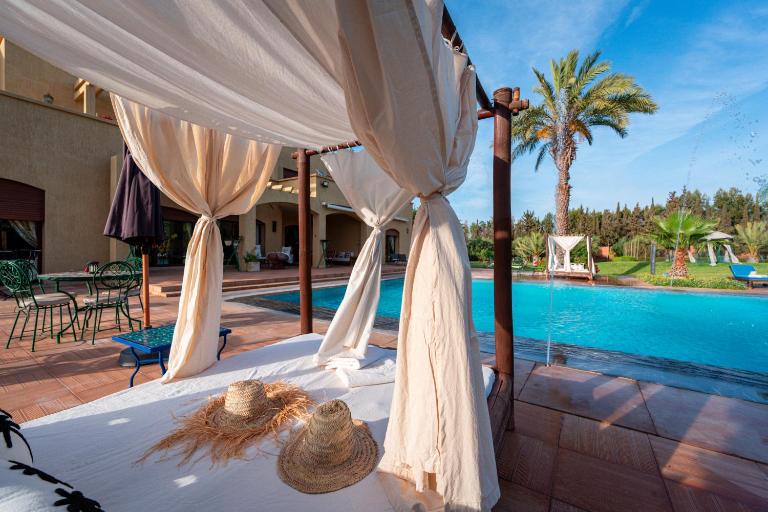 Palais les sources de l'atlas, Padel & spa - B&B Marrakesh