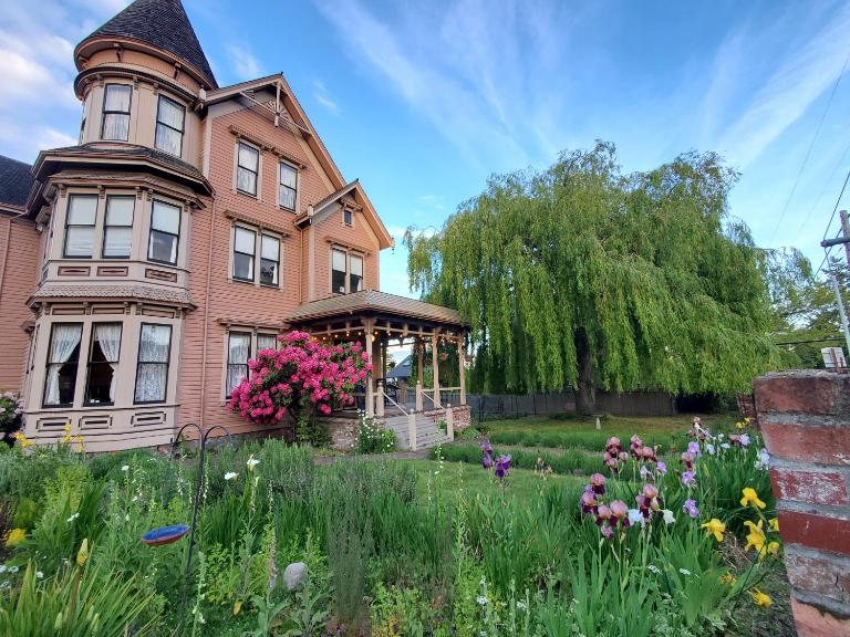 Adams Pragge House - Victorian Bed & Breakfast - B&B Port Townsend