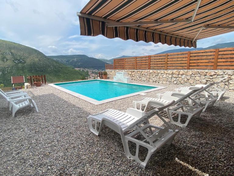 House on the hill - B&B Mostar