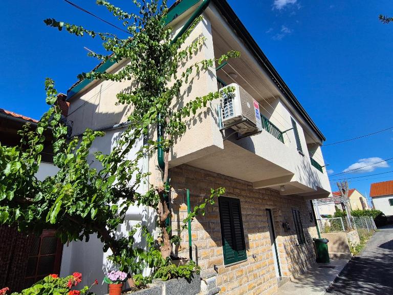 Holiday Home Marija - B&B Biograd na Moru
