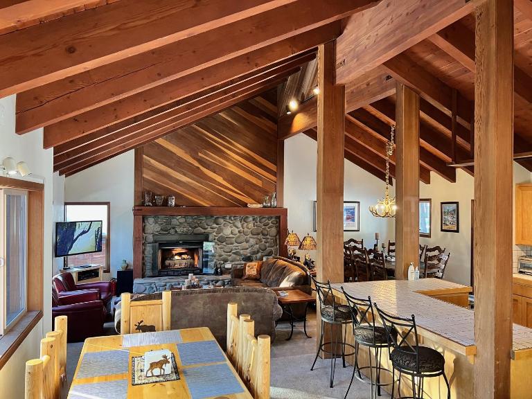 Serene Vistas at Northstar - B&B Truckee