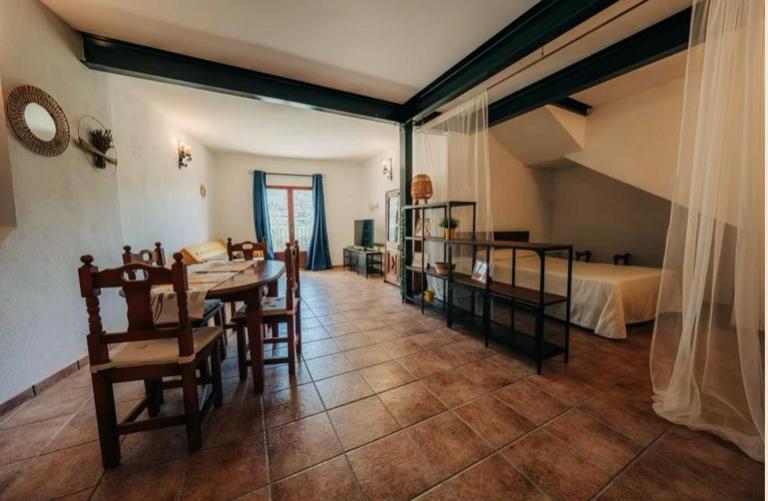 Cases Tonet Apartamento-loft - Ferienwohnung Forcall