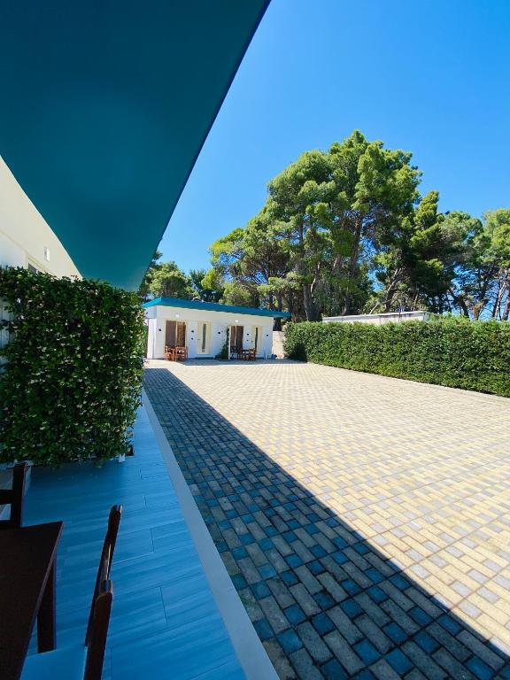 "Seaside Pines" Apartments - Chambres d'hôtes Vlora