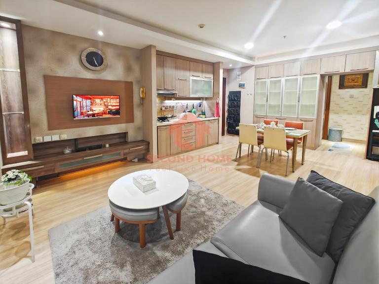 Strategic 3BR Casablanca Mansion with Pool & Wi-Fi by 2ndHome - Bed and Breakfast Jakarta