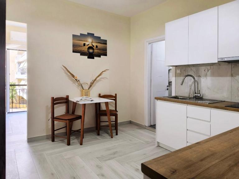 Sokrates Apartments - Ferienwohnung Prevesa