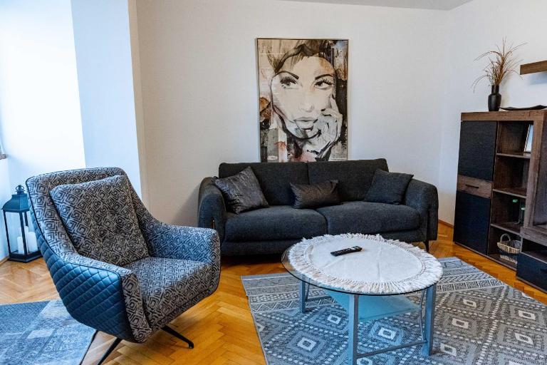 RUM Apartment - Ferienwohnung Klausenburg