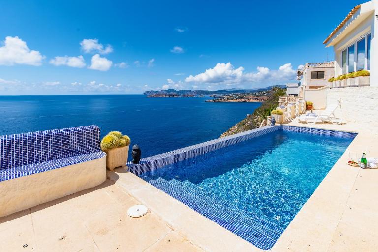 Villa Maravilla by Mallorca Infinity - B&B El Toro