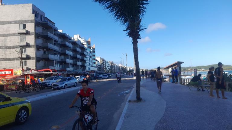 Lindo apartamento de frente a praia do forte cabo frio - B&B Cabo Frio