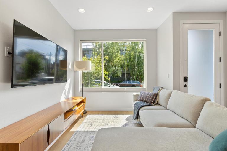 Modern Ballard Retreat Walk to Cafes & Parks - Chambres d'hôtes Seattle