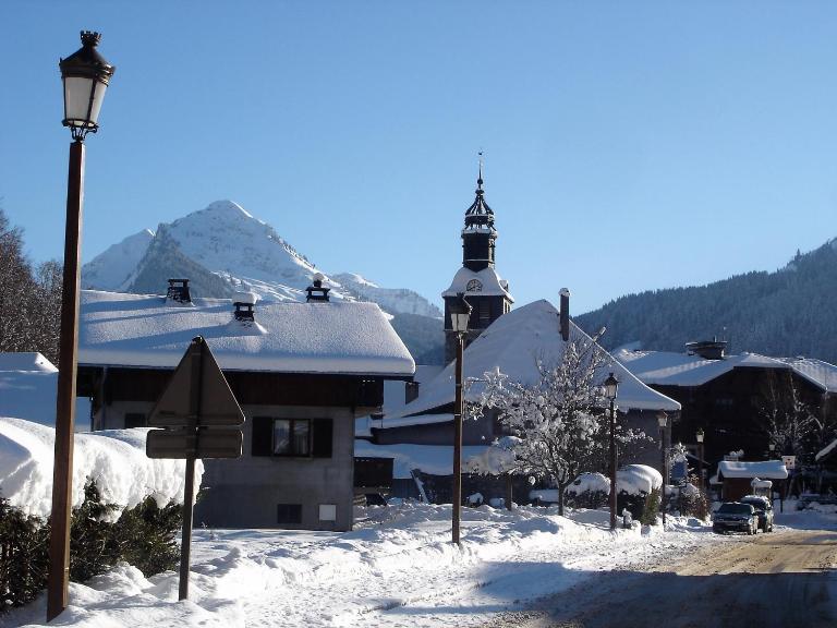 SOLEIL BLANC C27 - B&B Montriond