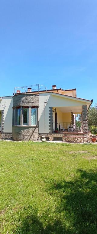 Villa Celestina, a 10 minuti dalle Terme - B&B Vetralla