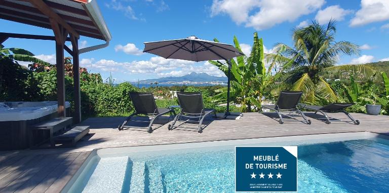 Villa KANOA - T2- classé 4 étoiles - Vue Mer - Piscine - SPA - B&B Les Trois-Îlets
