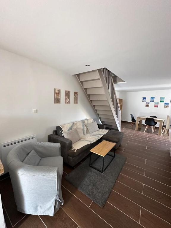 Duplex Cosy en Cœur de Ville - B&B Lunel