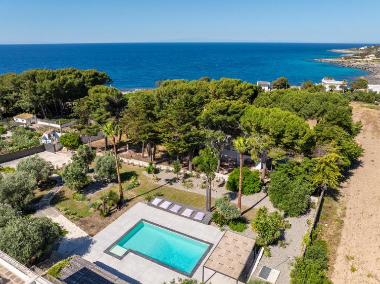 villa degli ulivi salento design resort - Bed and Breakfast Leporano
