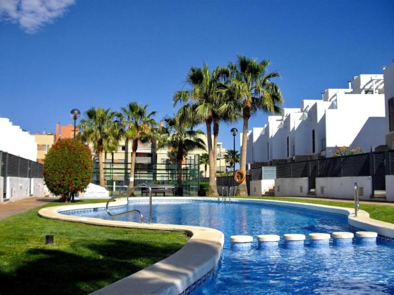 RESIDENCIAL DULCINEA- ADOSADO ALCOSSEBRE - B&B Alcocéber