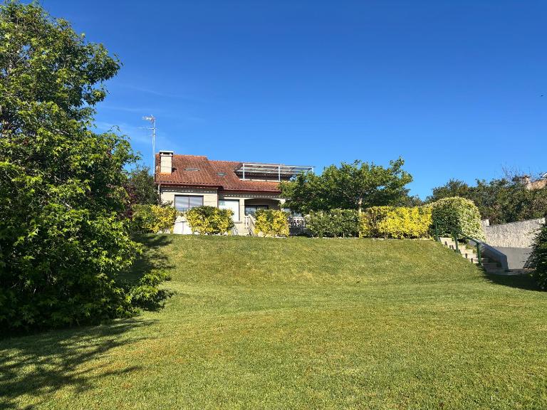 Villa Charneca, jardín y mar - Ferienwohnung Vigo