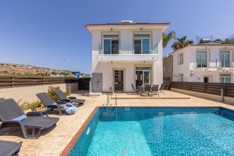 Villa Parrog - Chambres d'hôtes Protaras