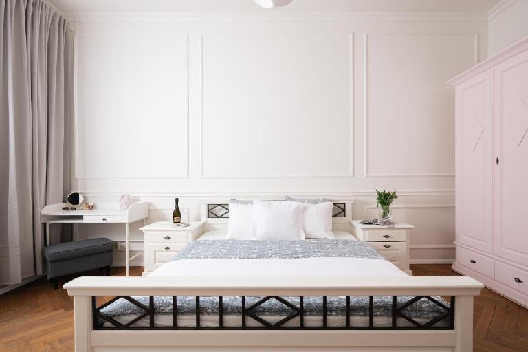 Airstay Prague : DeLuxe Apartment Old town - B&B Prague