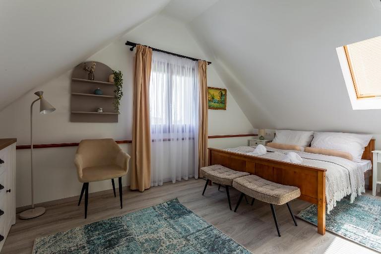 Kékkút Vendégház - B&B Kékkút