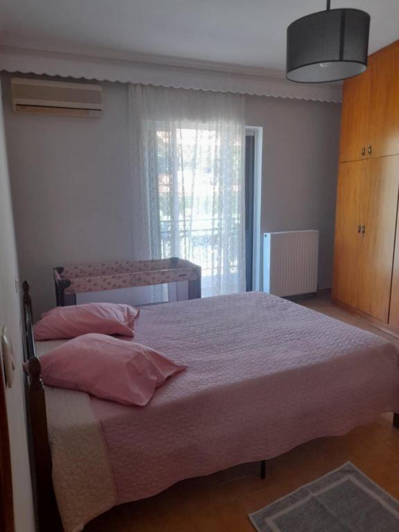 Tzounos Apartment - B&B Gomenizza