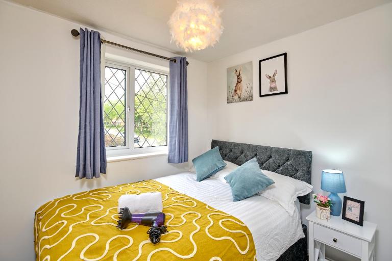 Close to Milton Keynes city center - B&B Bradwell