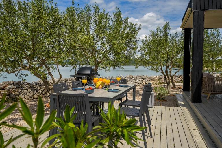TheBeach Villa 1 - B&B Tisno