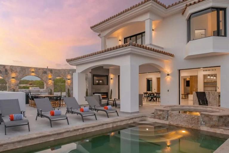 Elegant 6BR Oasis with Ocean Views Pool & Golf - Ferienwohnung San José del Cabo